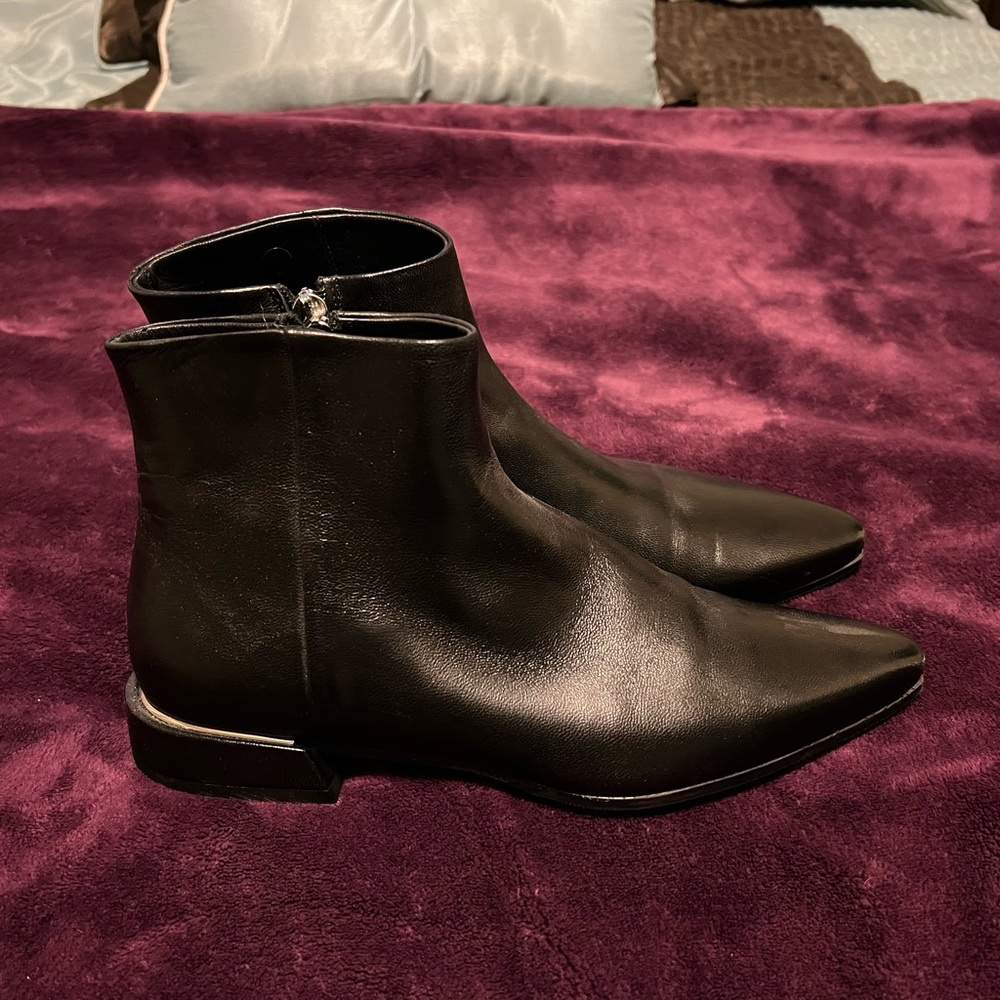 Women’s made in Italy ma&lo booties size 39. Worn once or twice